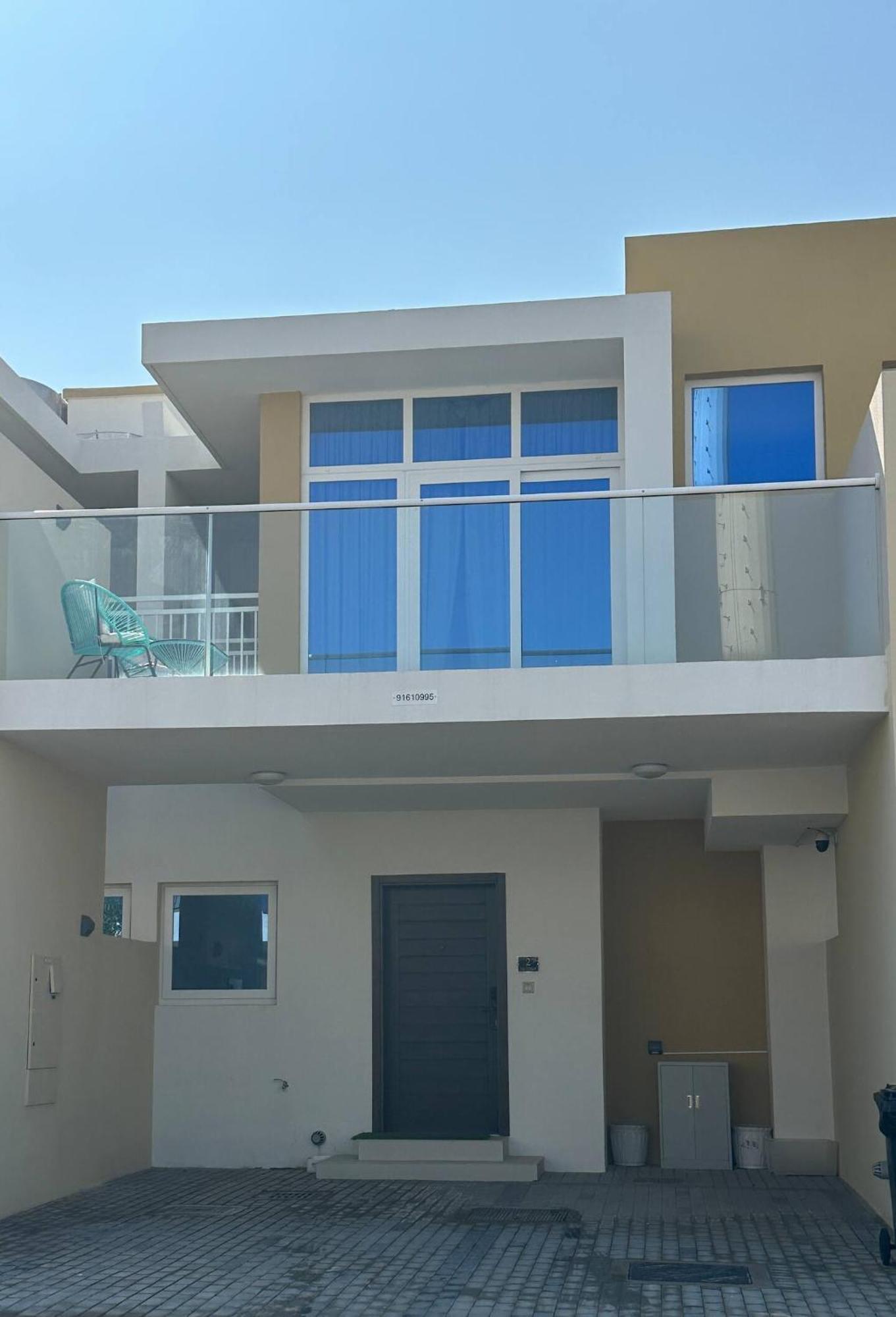 Villa Victoria Damac Hills 2 Family Retreat With Waterpark And Petting Farm Dubai Eksteriør billede