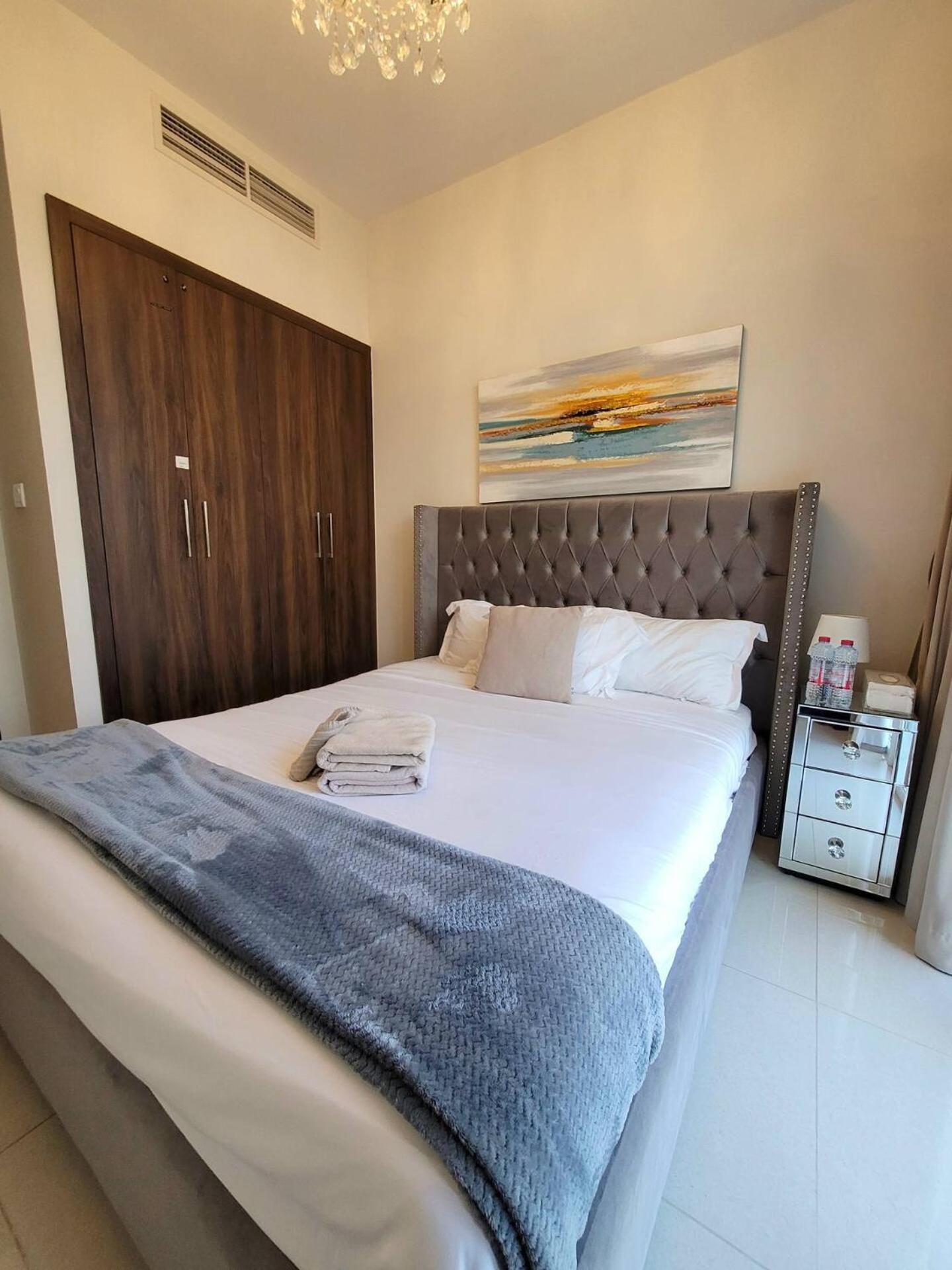 Villa Victoria Damac Hills 2 Family Retreat With Waterpark And Petting Farm Dubai Eksteriør billede